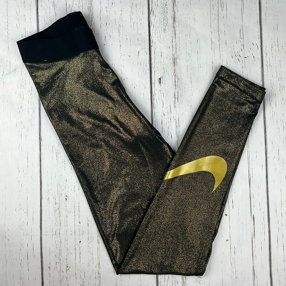 Nike Pants - NWT Nike Pro Dri-fit Gold Metallic Leggings
